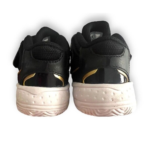 Nike Jordan Max Aura 4 University Black And Gold TD Size 4c -New in Box - Picture 5 of 10